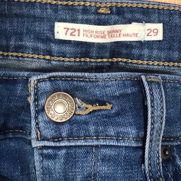 Levi high rise skinny jeans - Picture 2 of 4